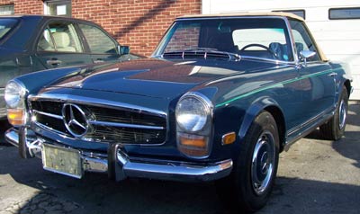 This 1969 Mercedes-Benz 280SL recently made the trip from Martha's Vineyard for A/C work with the original R12 refrigerant. An encouraging sign that the warmer weather is on the way.
