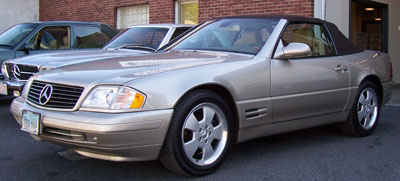 A 1999 Mercedes-Benz SL500, owned by one of our good customers from Westport, CT., recently visited our shop for synthetic oil service, front brake pad replacement, and an exterior detail.